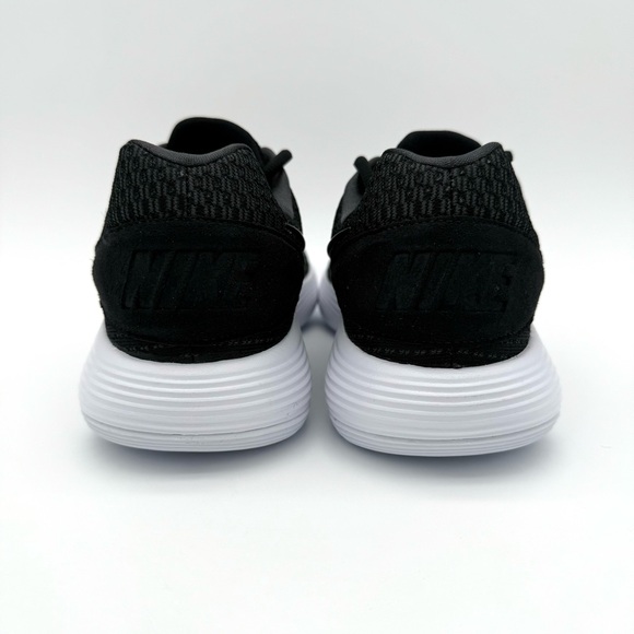 New NIB Nike Hyperdunk 2017 Low Size 11.5 Black Metallic Silver Shoes Black Asia - Picture 5 of 8